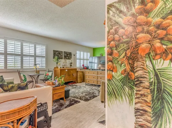 11813 Runnymede St APT 14, North Hollywood, CA 91605