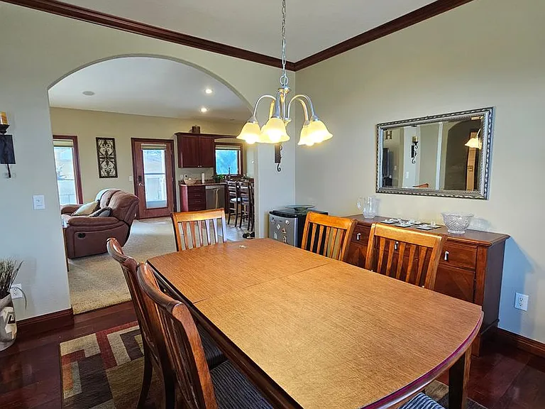 4144 Augusta Dr — Photo 14