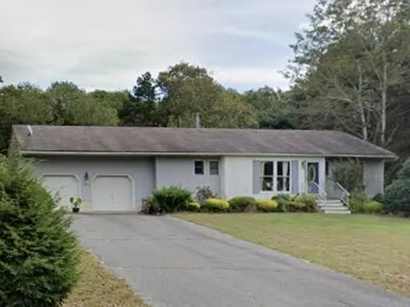 5 Kari Ct, Jackson, NJ 08527