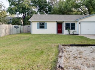 3552 Dempsey Rd, Manhattan, KS 66502