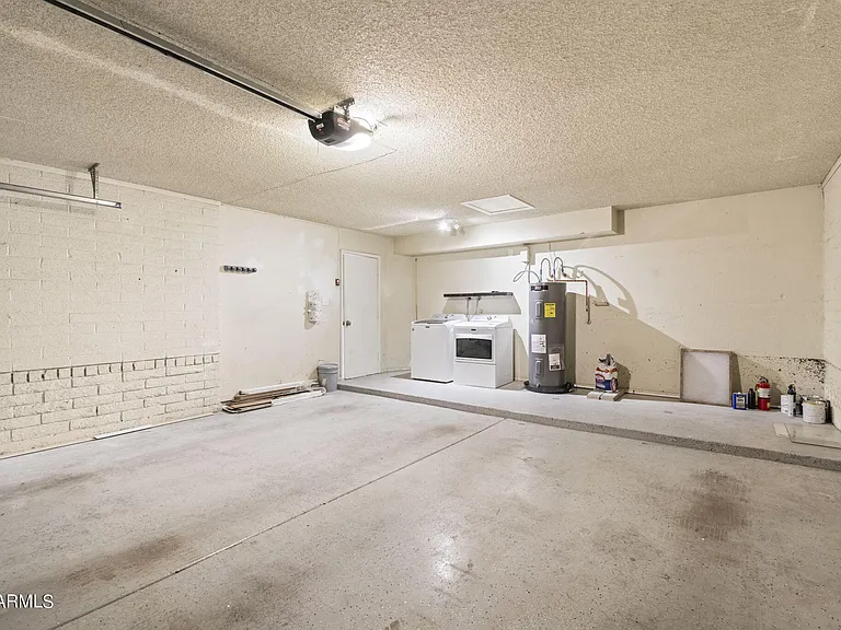 2691 W McNair St — Photo 23