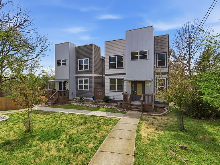 2622 Airpark Dr — Photo 1