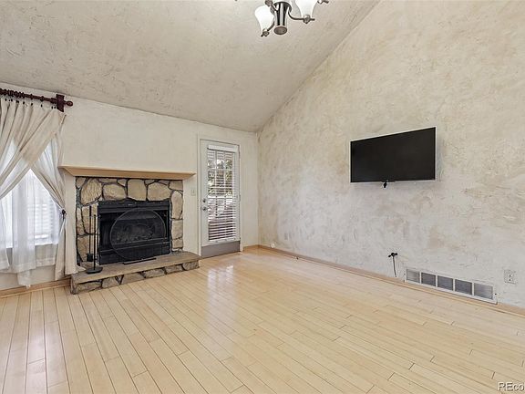 4th image of 6560 W 84th Circle #127