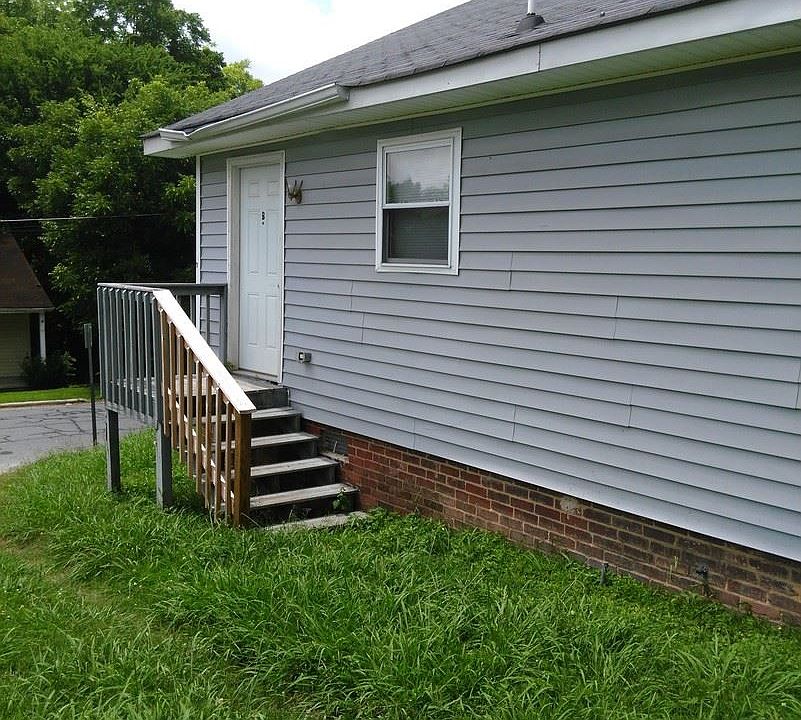 1st image of 1009 E Bragg St APT B