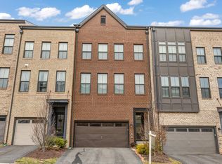 42282 Crawford Ter, Ashburn, VA 20148