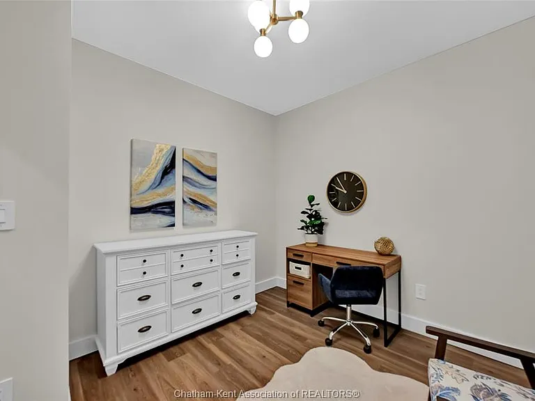 12 Mill St W #309 — Photo 4