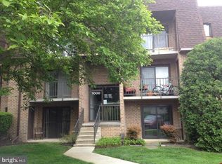 1022 Valley Dr, West Chester, PA 19382