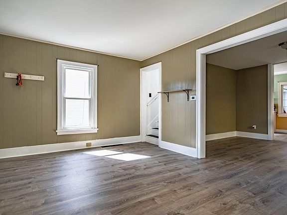 2nd image of 11 Beattie Ave