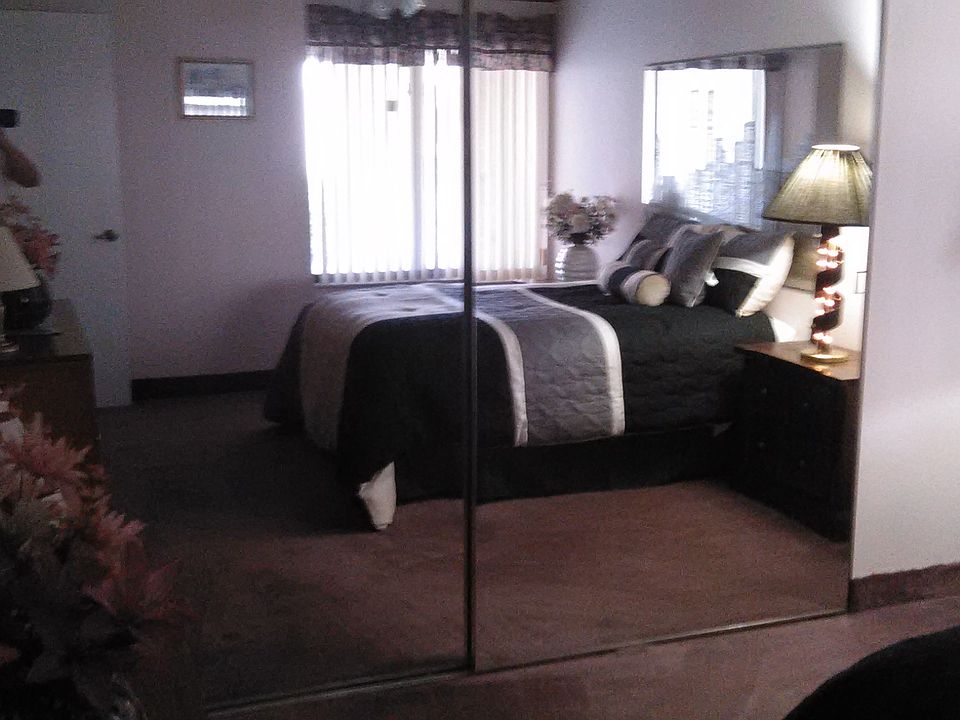 guest bed