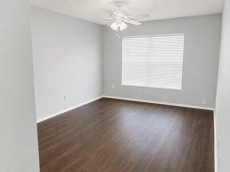 1421 Sophie Blvd #2 — Photo 19