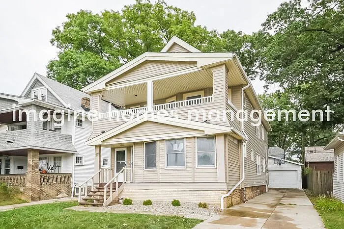 2 bed, 1.0 bath, 1144 sqft, $1,415 — Photo 2
