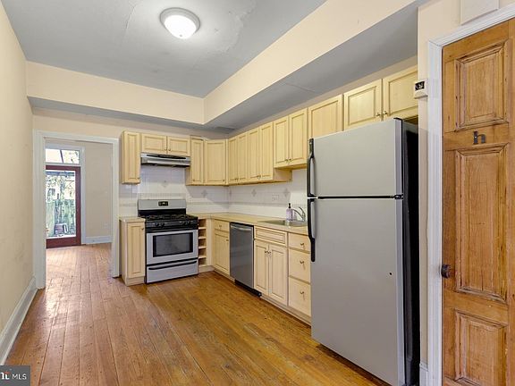 5th image of 34 N Wiota St