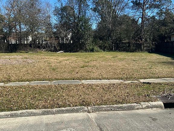 5th image of 3311 Toulon Dr