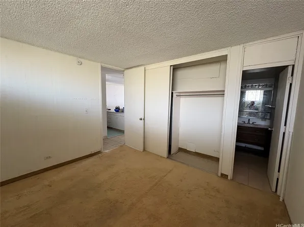 4300 Waialae Ave APT A1502, Honolulu, HI 96816