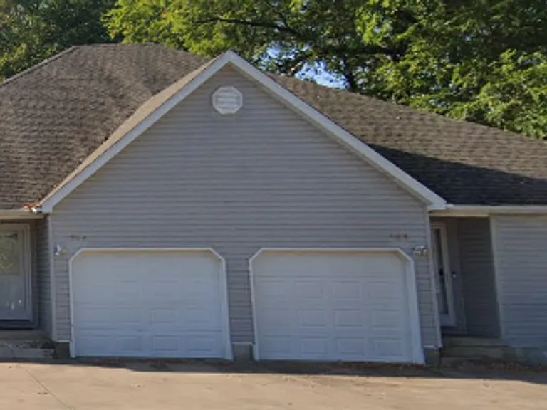 512 E Park Duplex #B & A — Photo 1