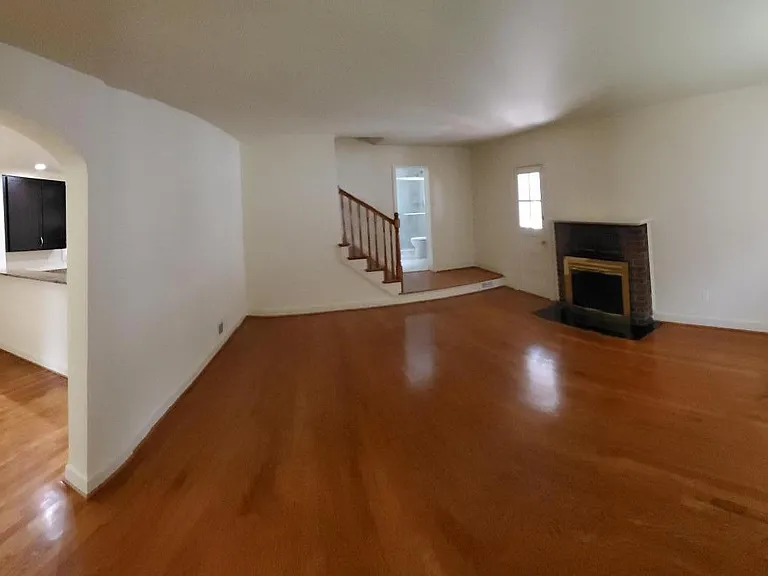 1605 N Stafford St — Photo 6
