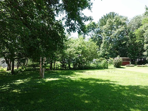 5th image of 1228 W Losey St