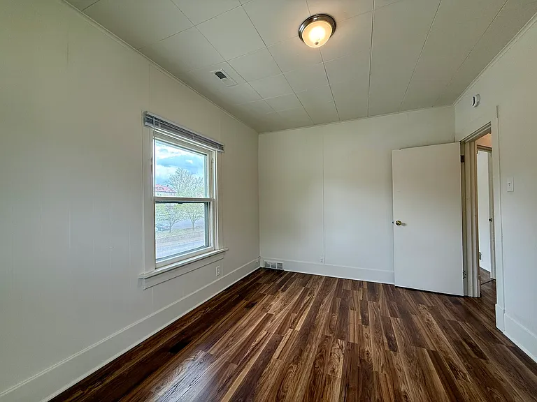 116 N 40th St #2 — Photo 12