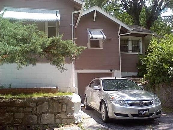 2nd image of 1073 Webster Ave