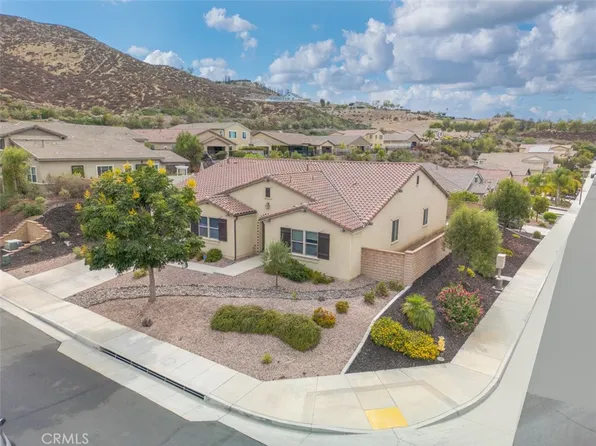 30583 Red Cloud Way, Menifee, CA 92584