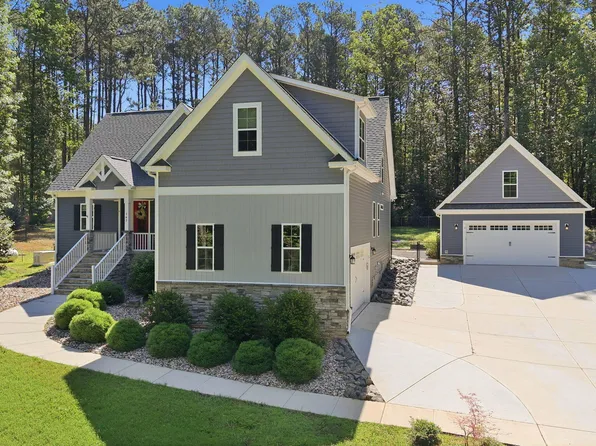 142 Mohawk Dr, Louisburg, NC 27549