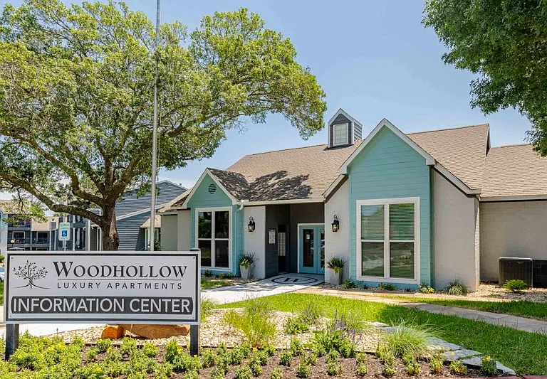 Woodhollow Waco Leasing Office