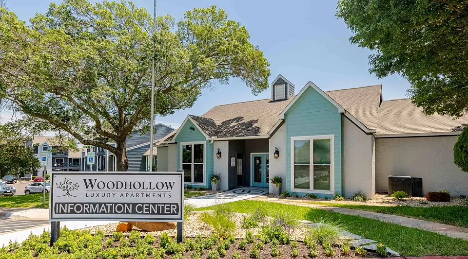 Woodhollow Apartment Homes