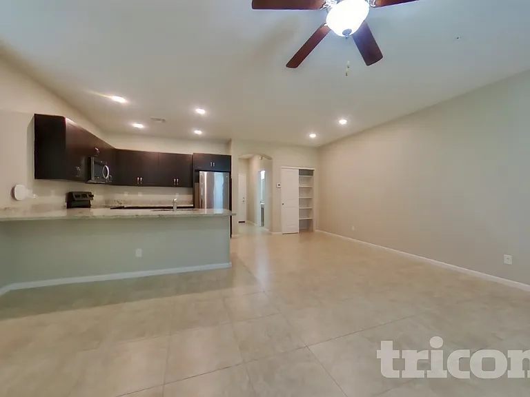 12586 W Mazatzal Dr — Photo 4