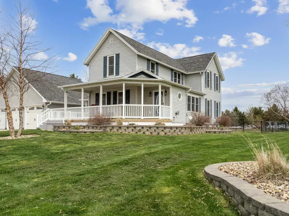 2195 108th St, Hazleton, IA 50641
