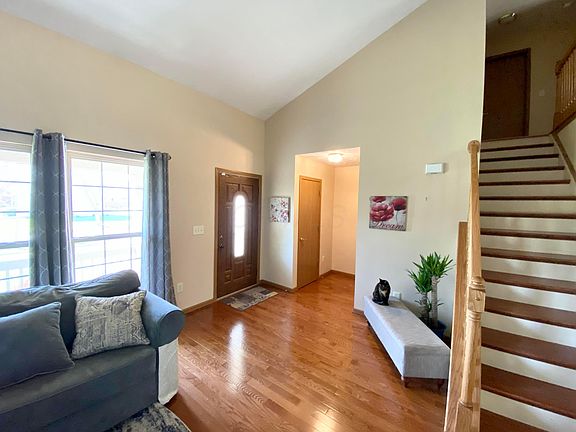 4th image of 4834 Founders Way