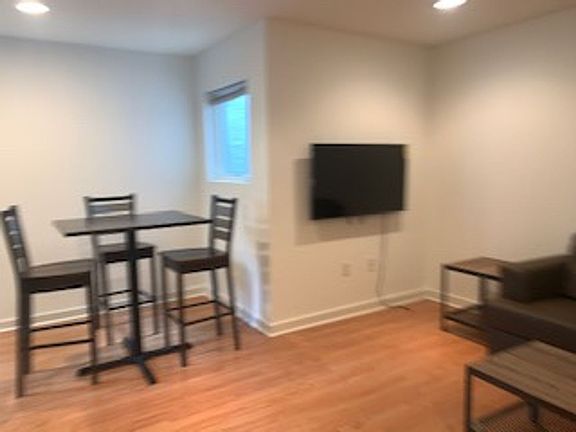 2nd image of 1515 N 16th St Unit 15