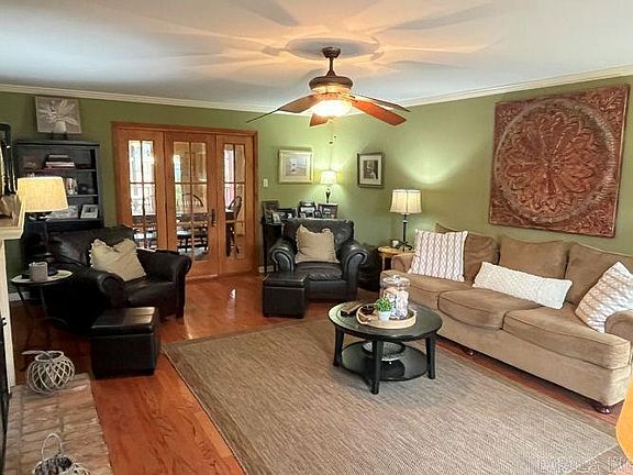 4th image of 4309 Deer Park Dr