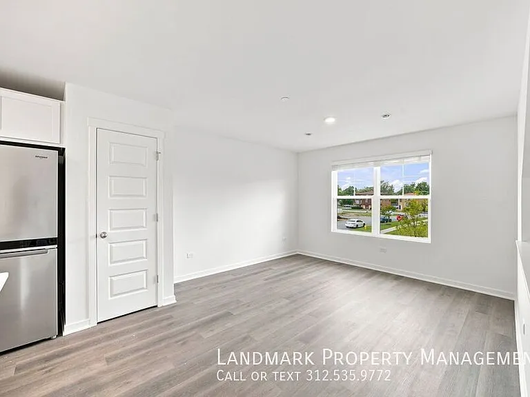 17389 Ulster Dr — Photo 9