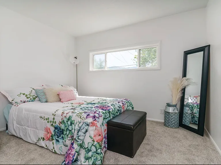 1117 S 3rd Ave — Photo 11
