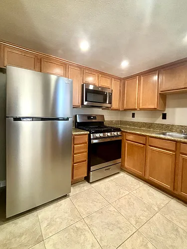 1339 Massachusetts Ave #101 Photo 1