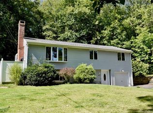 202 S Main St, Marlborough, CT 06447