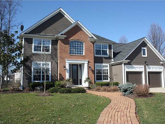 2nd image of 684 Bridgeside Dr