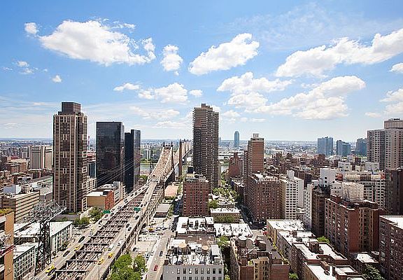 4th image of 300 E 59th St APT 3306