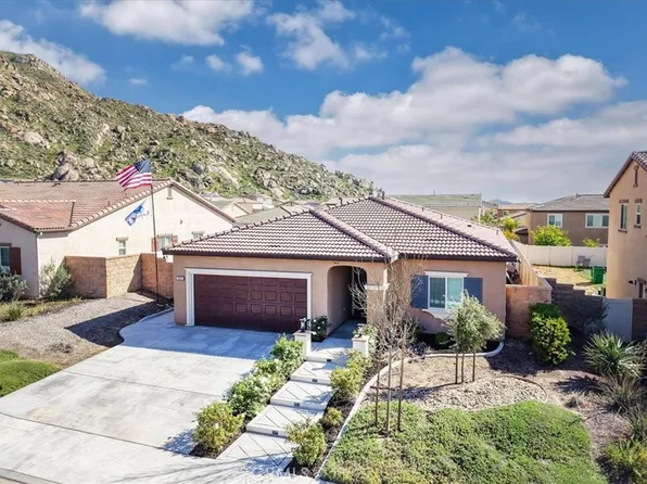 30151 Meadow Oaks St, Menifee, CA 92585