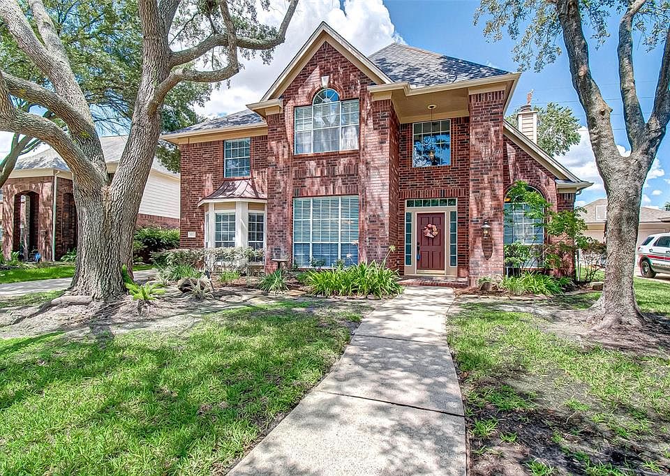1st image of 19034 Appletree Hill Ln