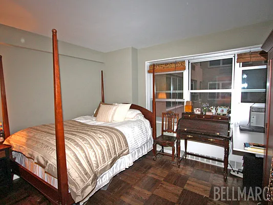 Sold by Bellmarc Realty | media 16