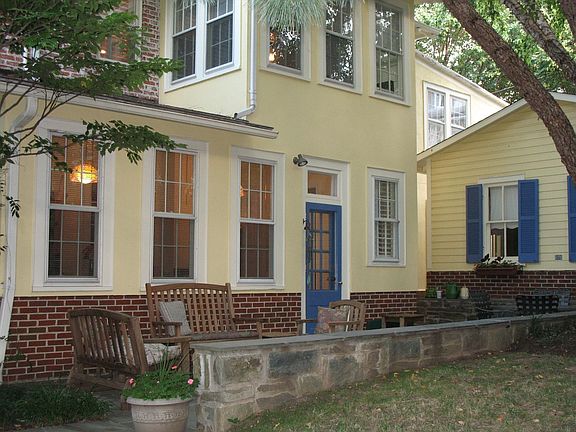 side/garden/garage