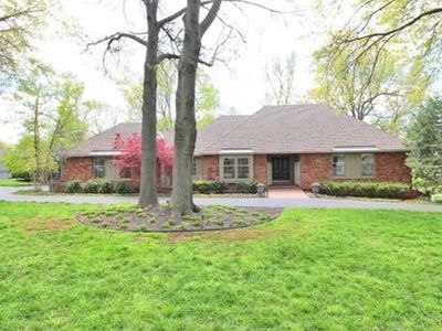 1101 W 113th Ter, Kansas City, MO, 64114