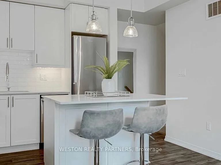 30 Fieldway Rd #76 — Photo 4