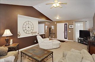 3rd image of 5706 Briarhill Ct