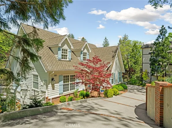 1027 Pintail Cir, Lake Arrowhead, CA 92352