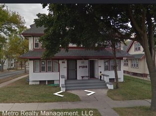 3303 N 29th St, Milwaukee, WI 53216