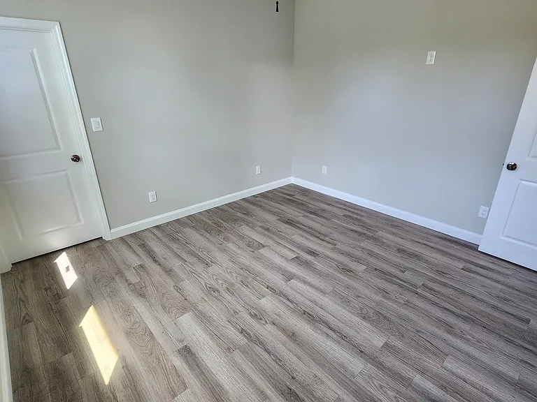 3626 Sunbeam St — Photo 18
