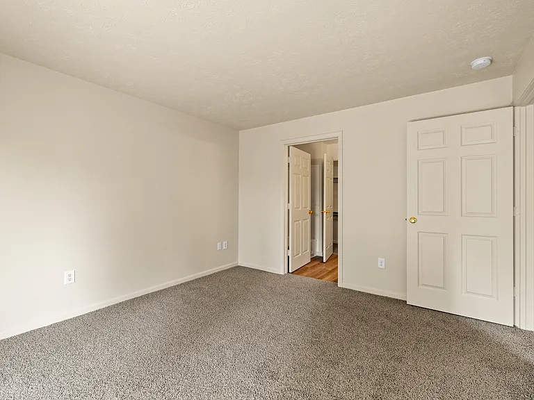 Springview Apartments — Photo 106