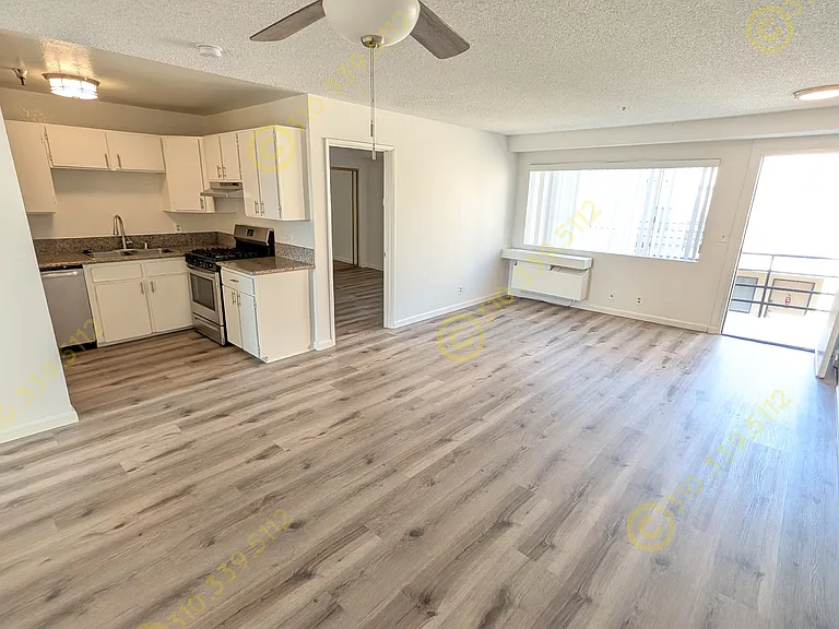 3395 S Vinton Ave #409 — Photo 11